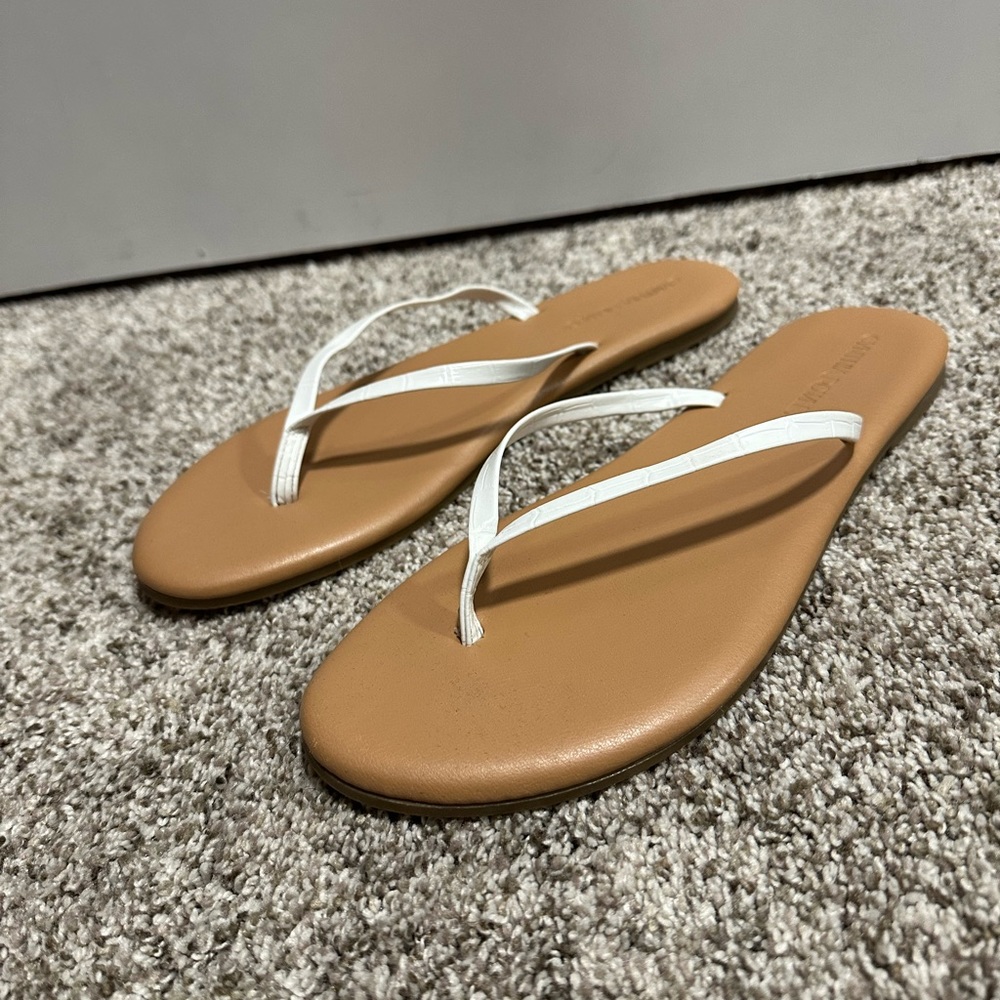 White thong Sandals